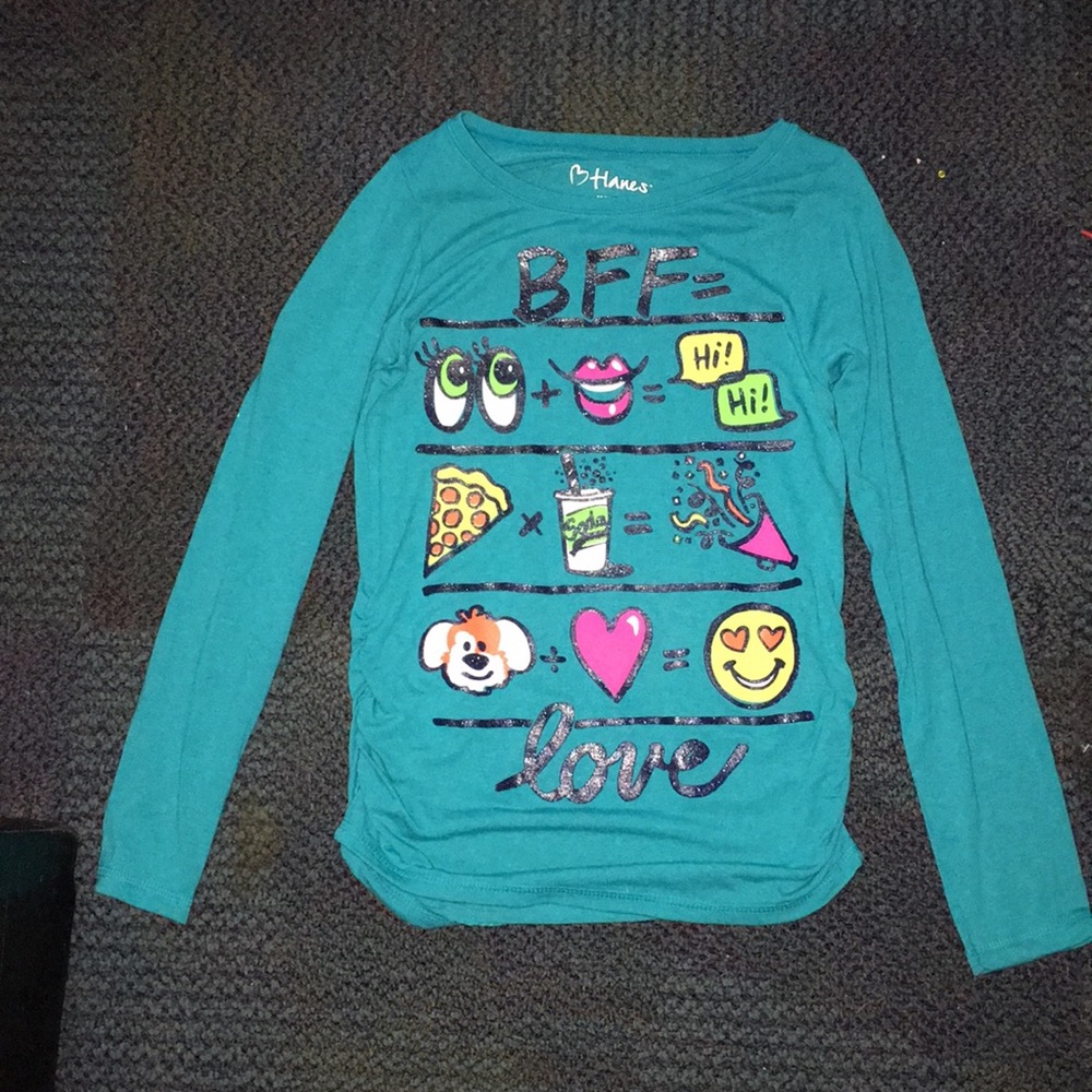 A Hanes T-shirt brand new never worn.